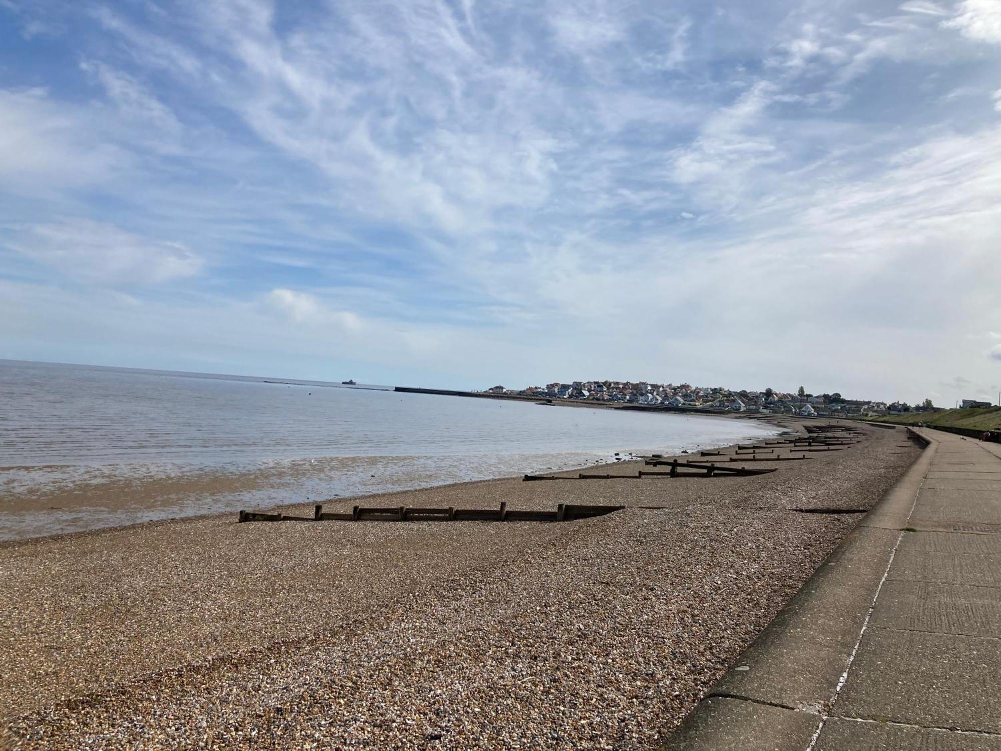 Seaview Holiday Rentals - Seawall Whitstable Eksteriør billede