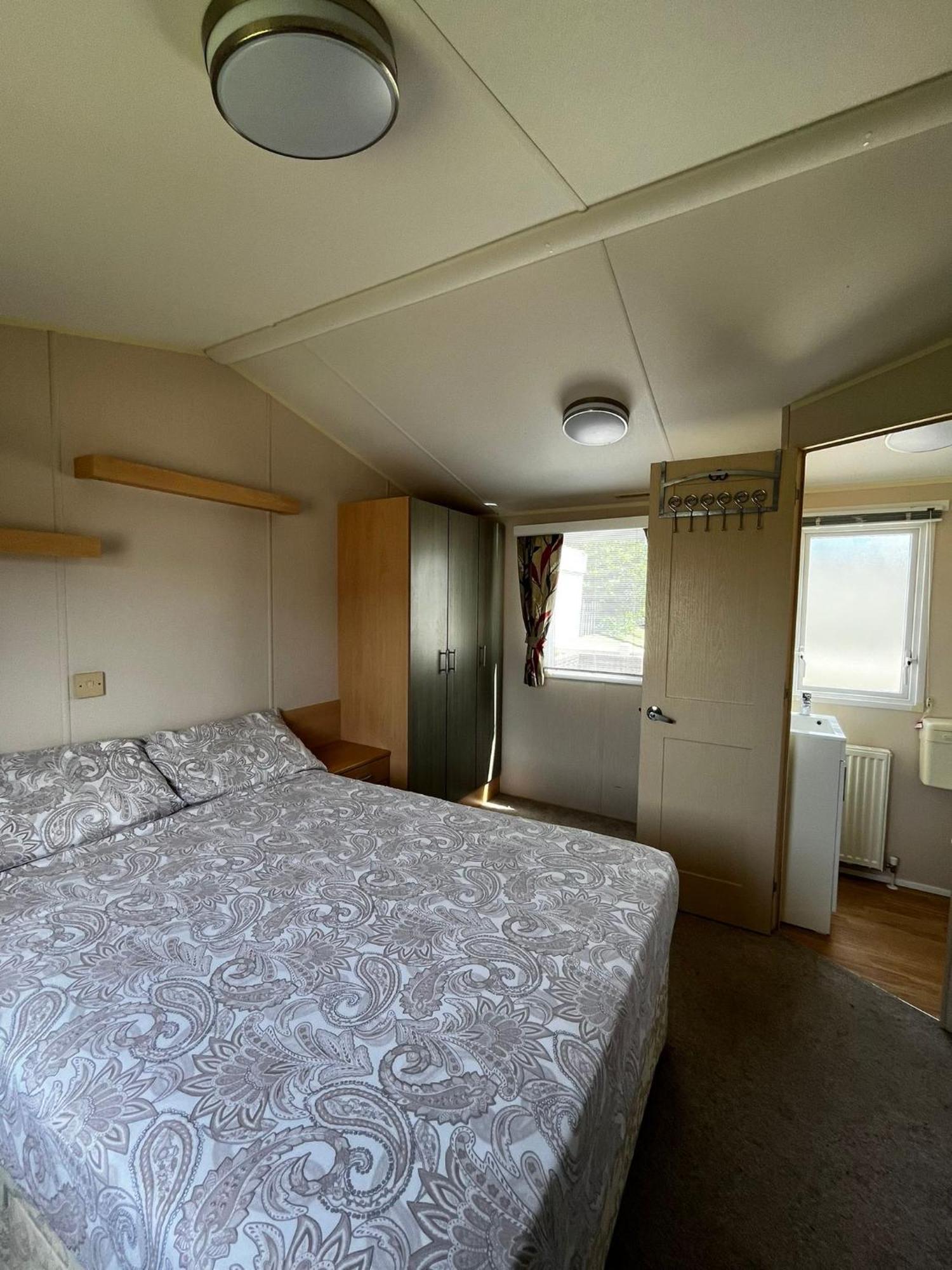 Seaview Holiday Rentals - Seawall Whitstable Eksteriør billede