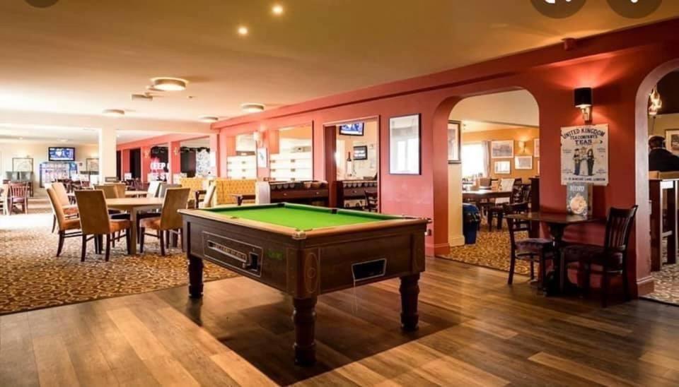 Seaview Holiday Rentals - Seawall Whitstable Eksteriør billede